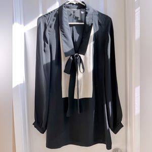 Vintage Ted Baker black and white tunic blouse with front button and tie size 1